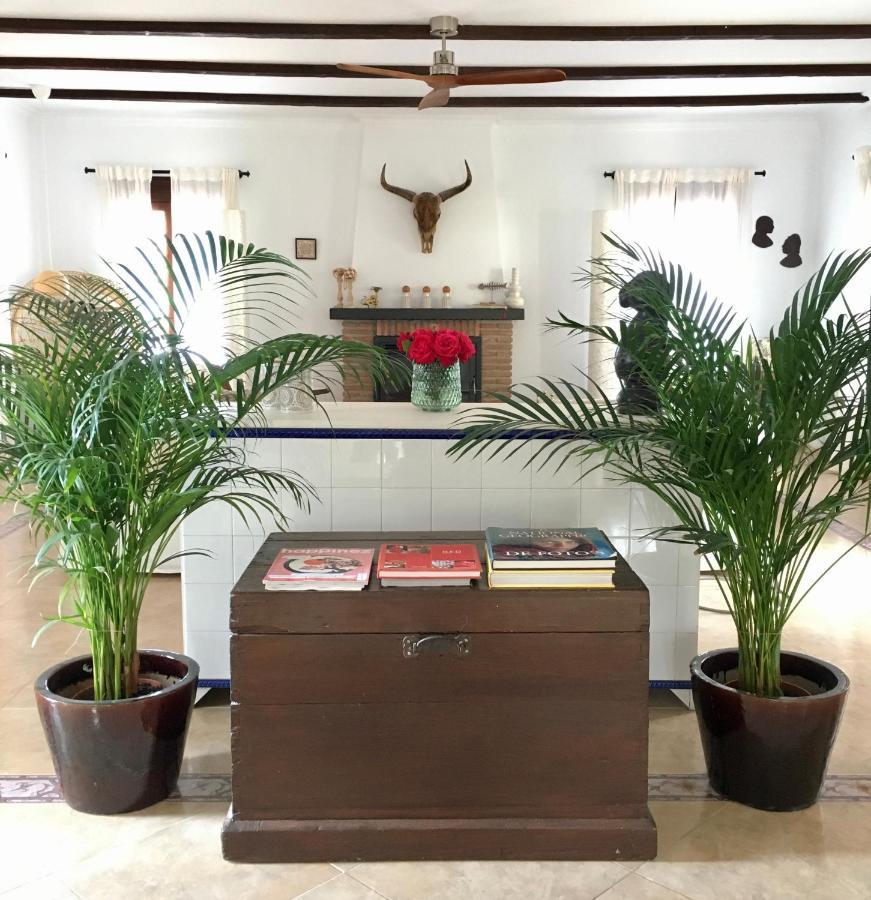 B&B And Apartments Cortijo La Zapatera Canillas de Aceituno Εξωτερικό φωτογραφία
